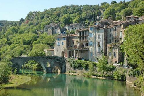 Bed & Breakfast Logis Des Magnans -les Terrasses Du Coutach -