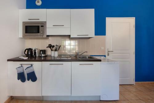 Apartamento Monaco, Sea View, Bright Studio