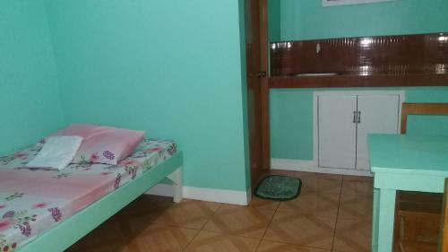 Hostal Lyn Enia Travelers Inn