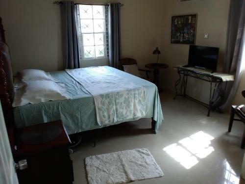 Incredible Flowers 2 Bed 2 Bath With Wifi