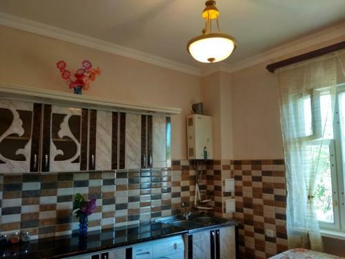 Hostal Samvel's Guest House