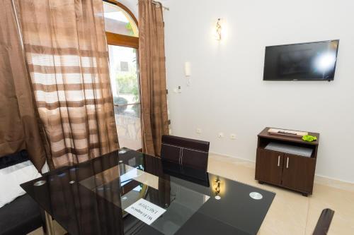 Garden Beach Luxurios Apartment A11