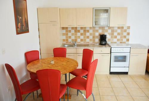 Apartamentos Perla Vir