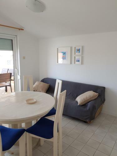 Hostal Apartmani Mira
