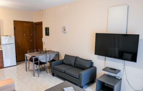 Papi's Apartments 2 - 2 Bedroom