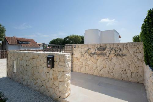 Villa Andresitas Palace - Tropical Castle With Rooftop Terrace