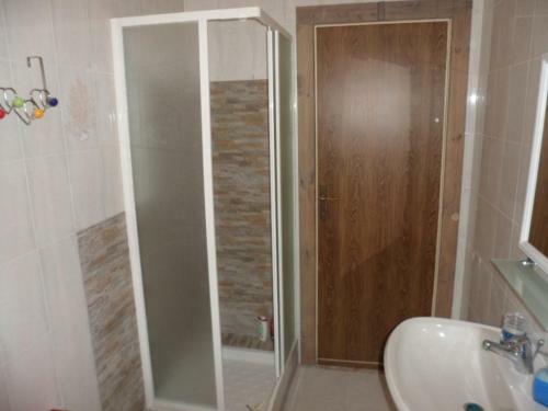 Hostal Mony's Island B&B