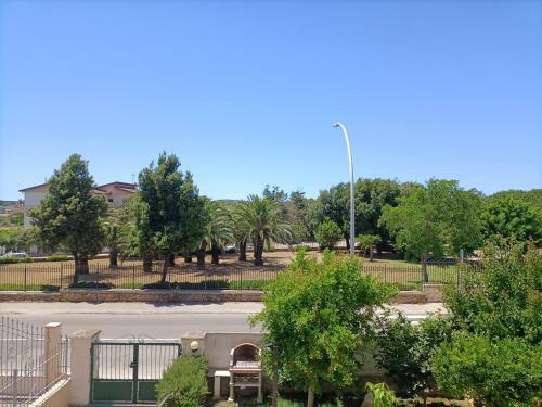 Hostal Mony's Island B&B