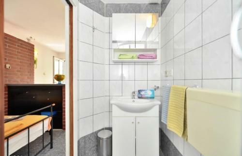 Studio Apartments 4 Two