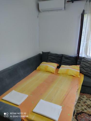 Hostal Topholiday