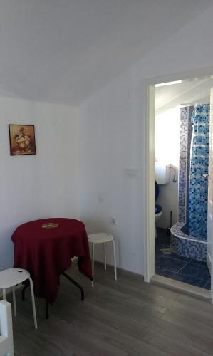 Hostal Topholiday