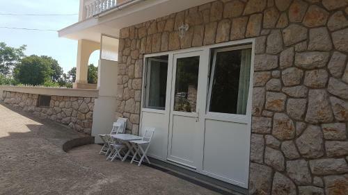 Apartments Njegovan