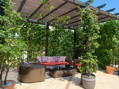 Aparthotel Apartments Villa Viktoria