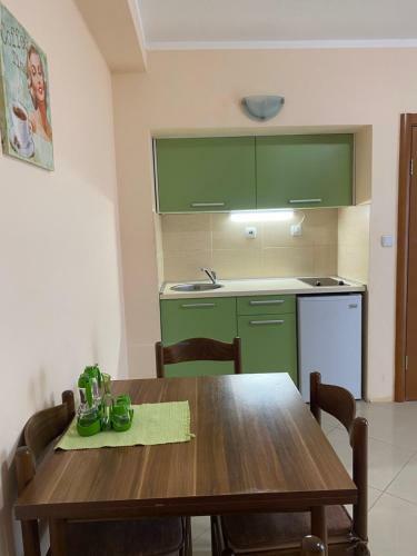 Aparthotel Apartments Villa Viktoria