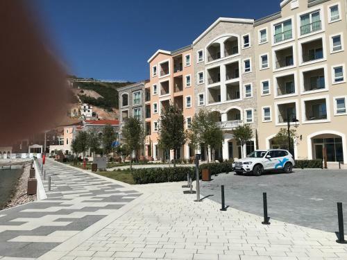 Aparthotel Apartments Villa Viktoria
