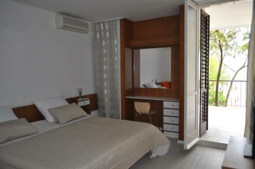 Beach Apartment In The Center Of Brela