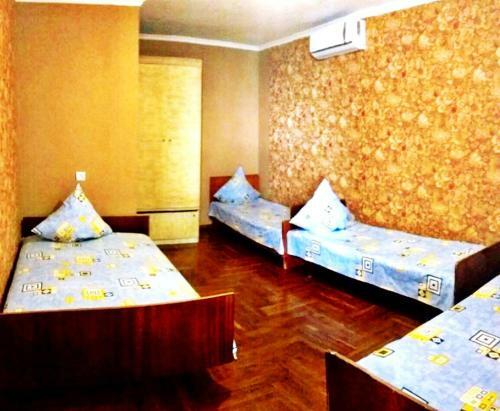 Hostal Sunset Guest House