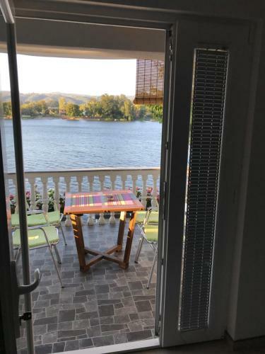 Apartamento Vila Obala Srebrno Jezero