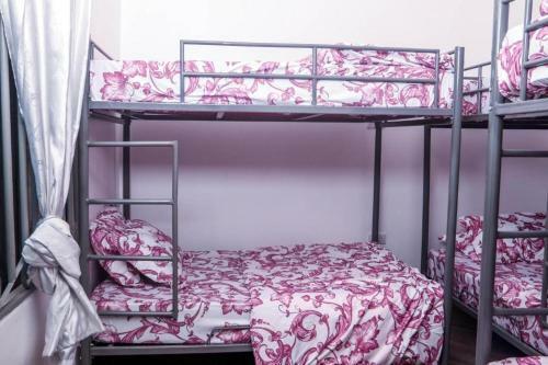 African Peace Apartments And Hostel