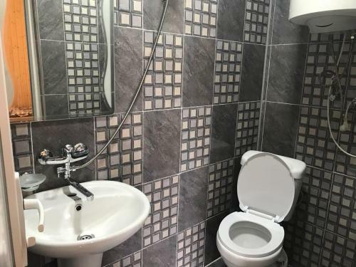 Ureki Residence Hotel