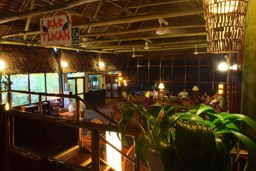 Lodge Ceiba Tops