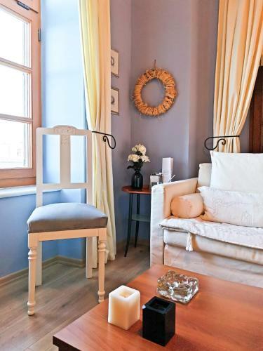 Hostal Arion Hotel