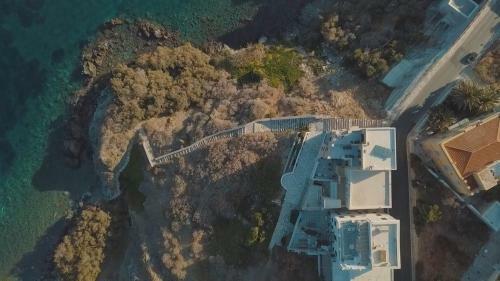 Hostal Arion Hotel