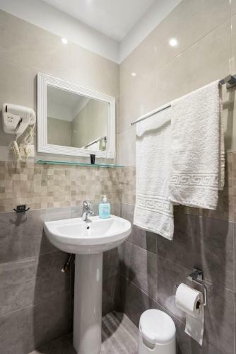Apartamento Elefteria Hotel
