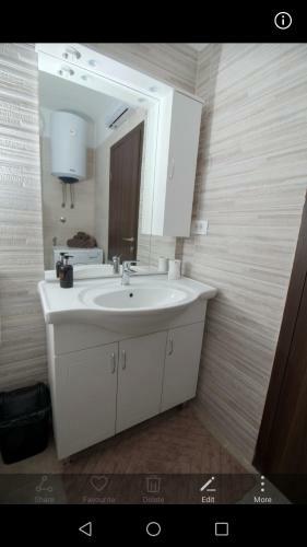 Apartment Luskino 22