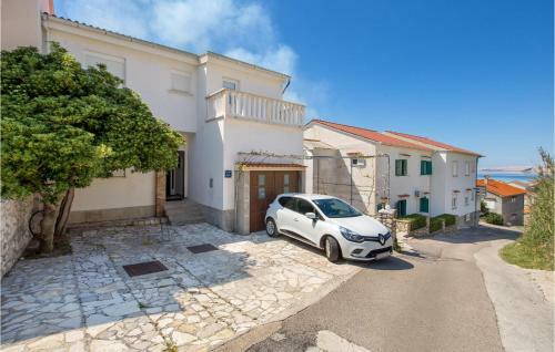 Awesome Apartment In Pag With Wifi And 2 Bedrooms