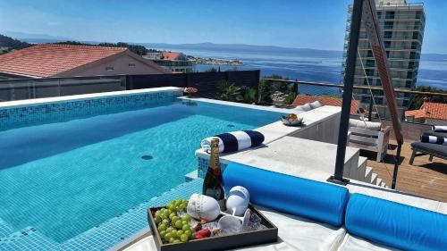 Apartamentos Skypool Suite 77 With Private Pool