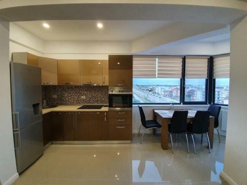 Unique Sunrise Apartament