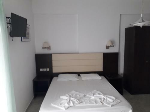 Petrakis Studios & Apartments