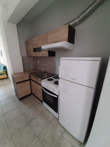 Petrakis Studios & Apartments