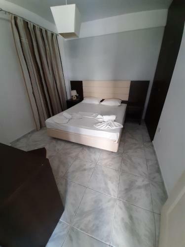 Petrakis Studios & Apartments