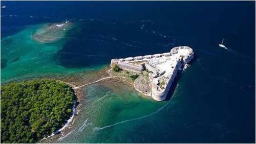 Antique Studio Apartment (old Town Sibenik)
