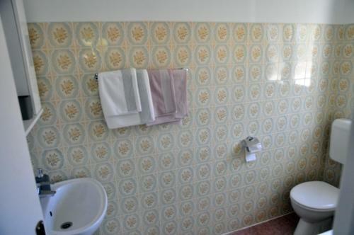 Hostal Rose Rooms At Island Of Rab