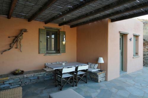 Otzias Residence