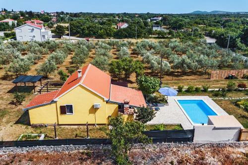 Sunny House