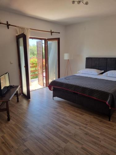 Apartamento Bu?a