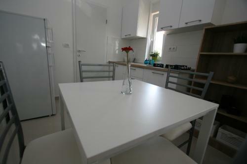 Apartmani Popovi? Nin