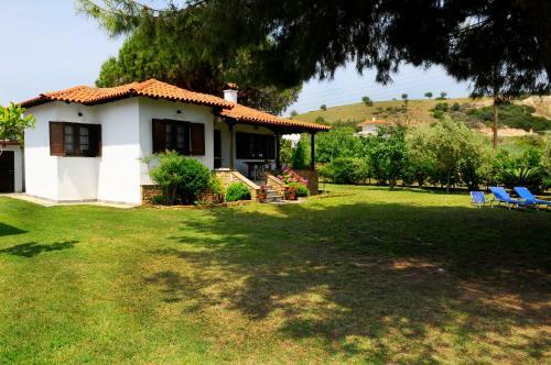 Athos View Villa By The Sea