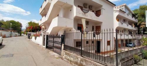 Nicole Beach House Recanati