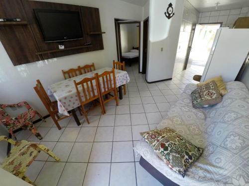 Apartamento Aptos Quadra Mar Bombas