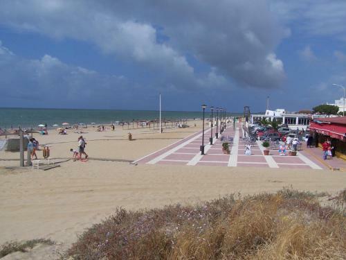 Apartamento Estudio Con Piscina Y Garaje A 100 Mtr De La Playa