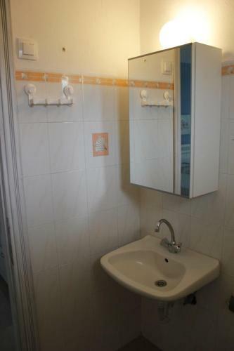 Katerina Apartments And Studios
