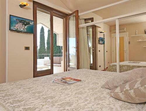Villa Marisa