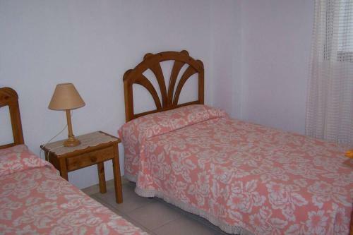 Apartamento En 1� L�nea Con Piscina. Edificio Albatros II