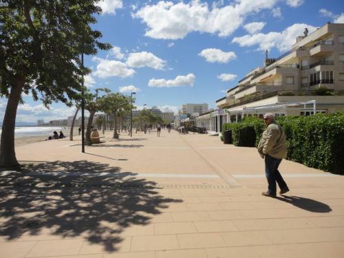 Apartaments Estudis Els Molins