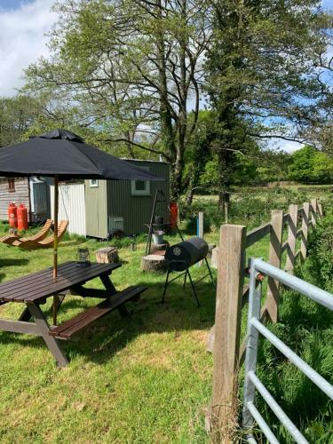 Glamping In Traditional Huts